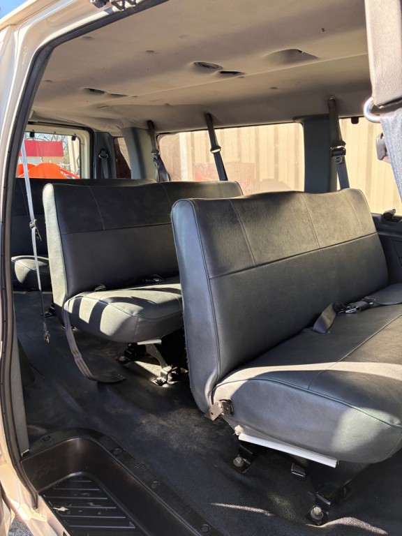 1992 Ford Econoline Image 5