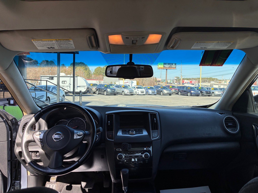 2011 Nissan Maxima Image 6