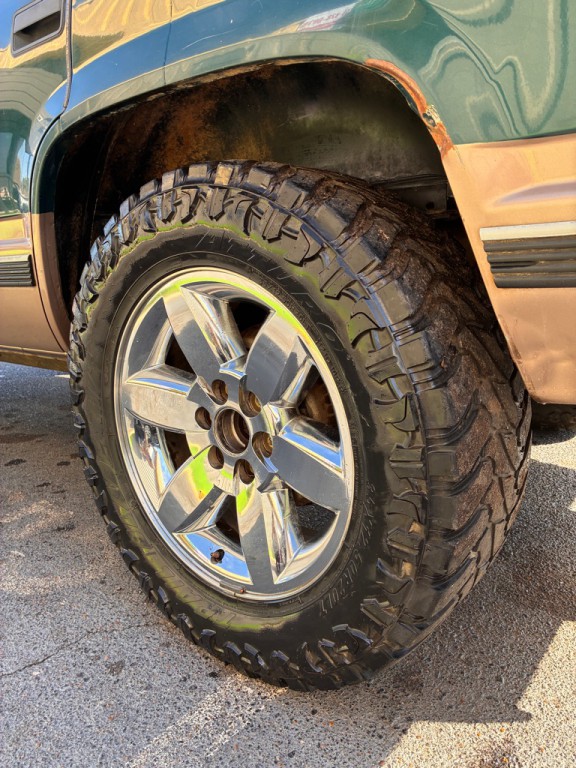 1998 Chevrolet Tahoe Image 7