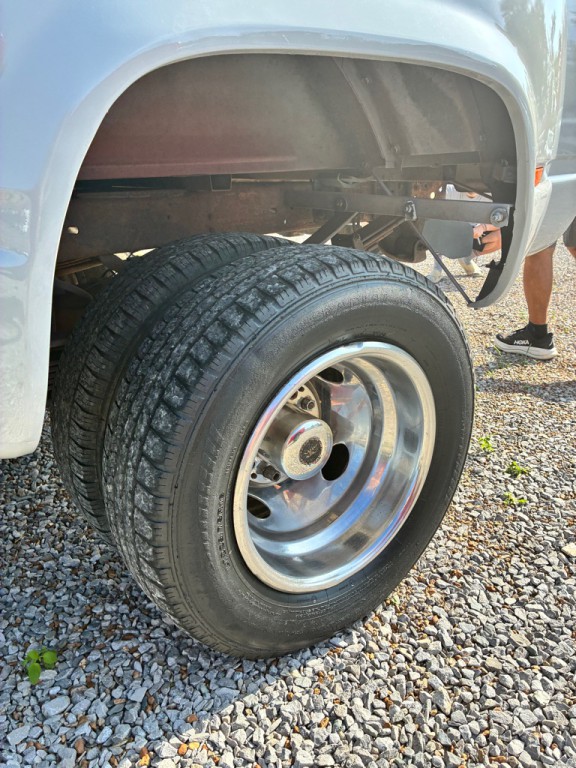 1989 GMC Sierra Image 10