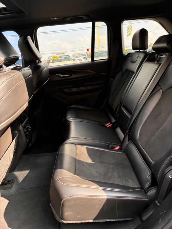 2023 Jeep Grand Cherokee Image 5