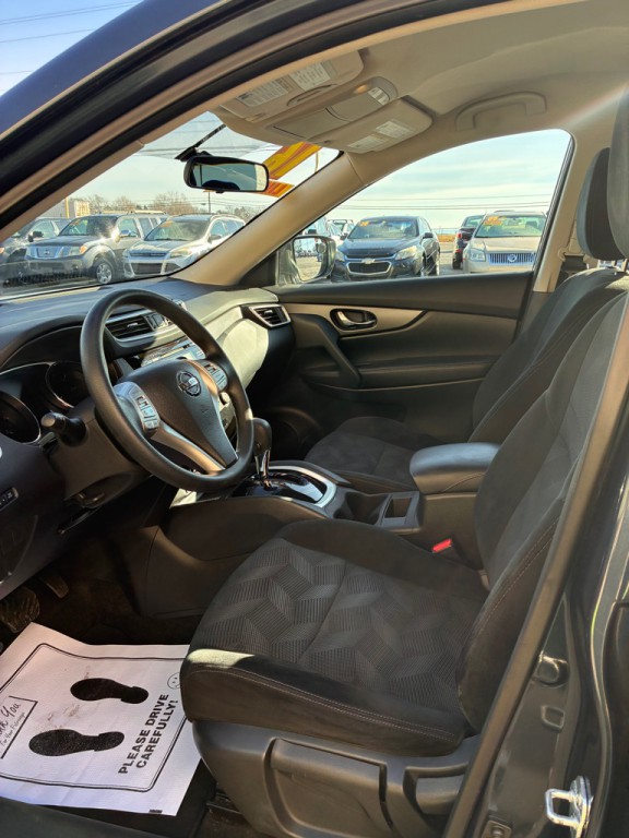 2016 Nissan Rogue Image 4