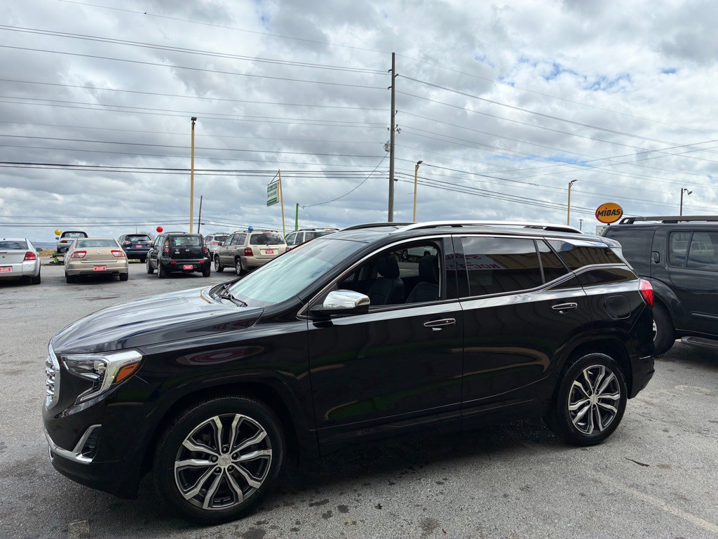 2018 GMC Terrain Image 3