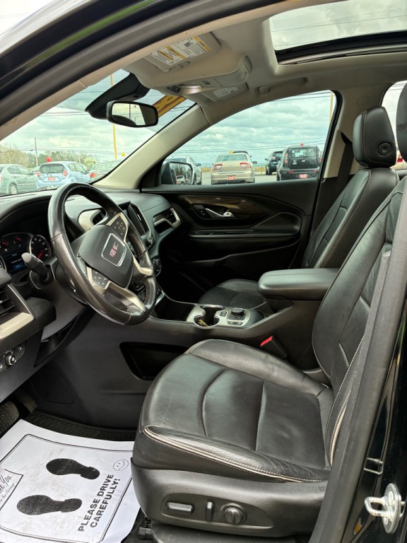 2018 GMC Terrain Image 4