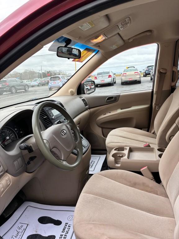 2009 Kia Sedona Image 4