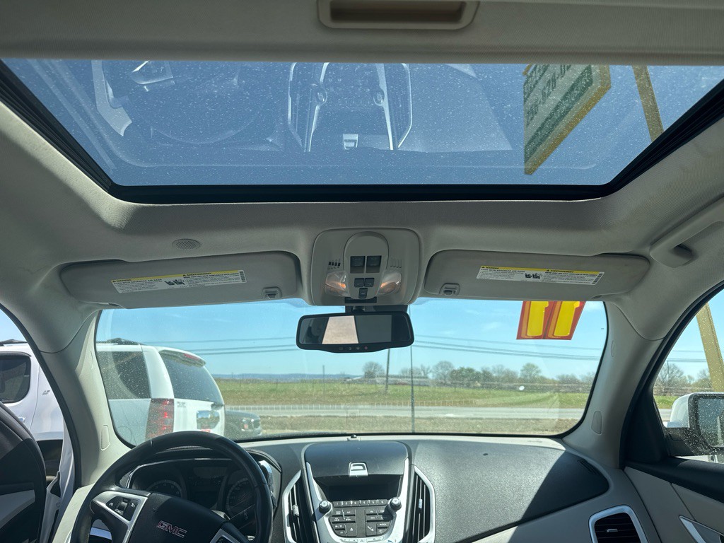 2011 GMC Terrain Image 10