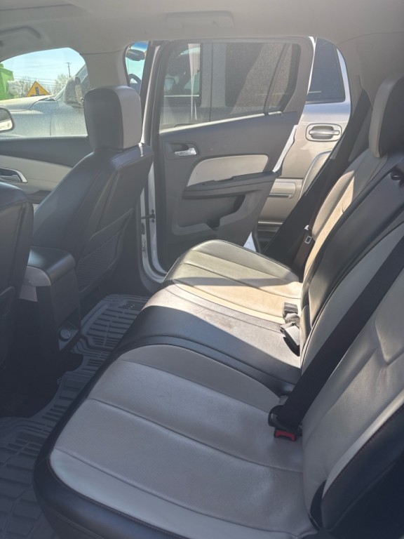 2011 GMC Terrain Image 12