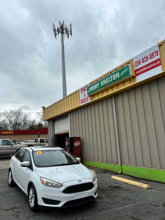 2015 Ford Focus Image 1