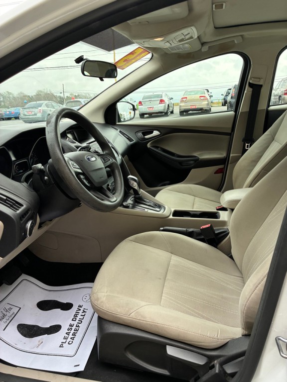 2015 Ford Focus Image 3