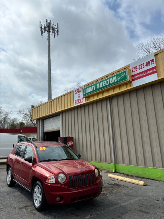 2009 Jeep Compass Image 2