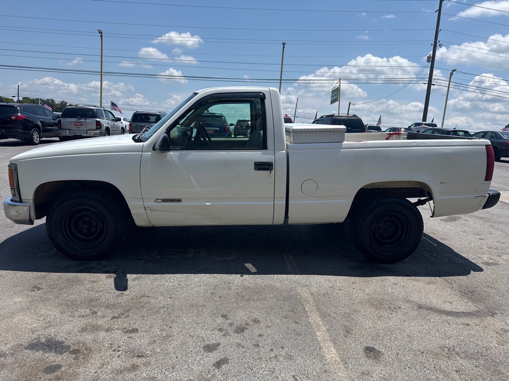1997 Chevrolet C/K Image 3