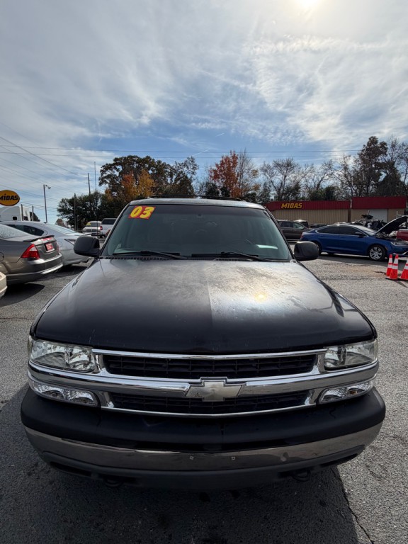 2003 Chevrolet Tahoe Image 3