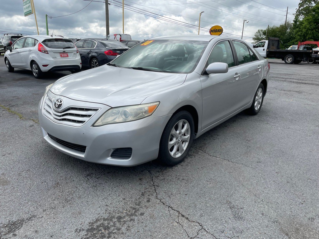 2010 Toyota Camry Image 3