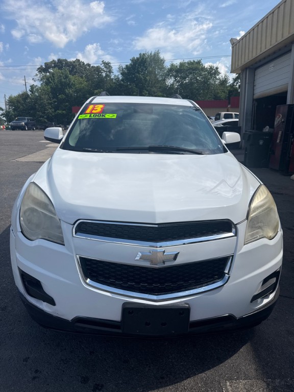 2013 Chevrolet Equinox Image 2
