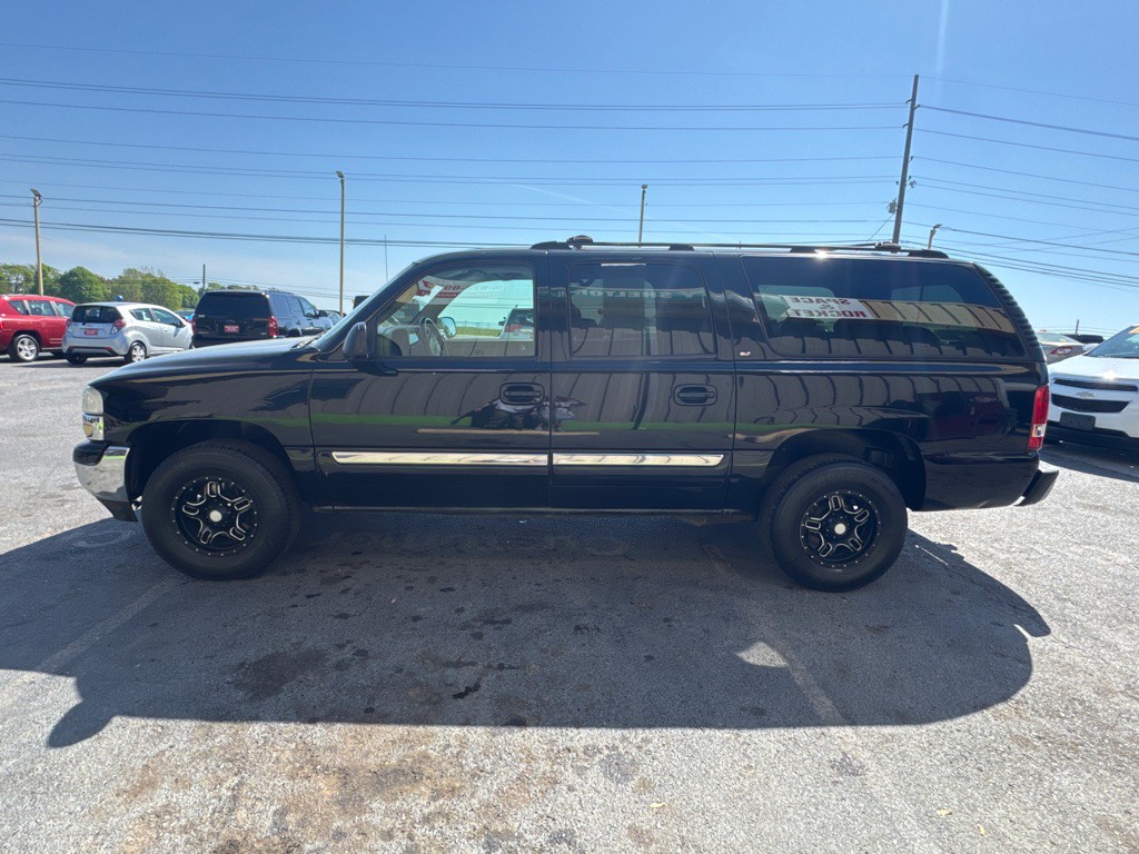 2004 GMC Yukon Image 3