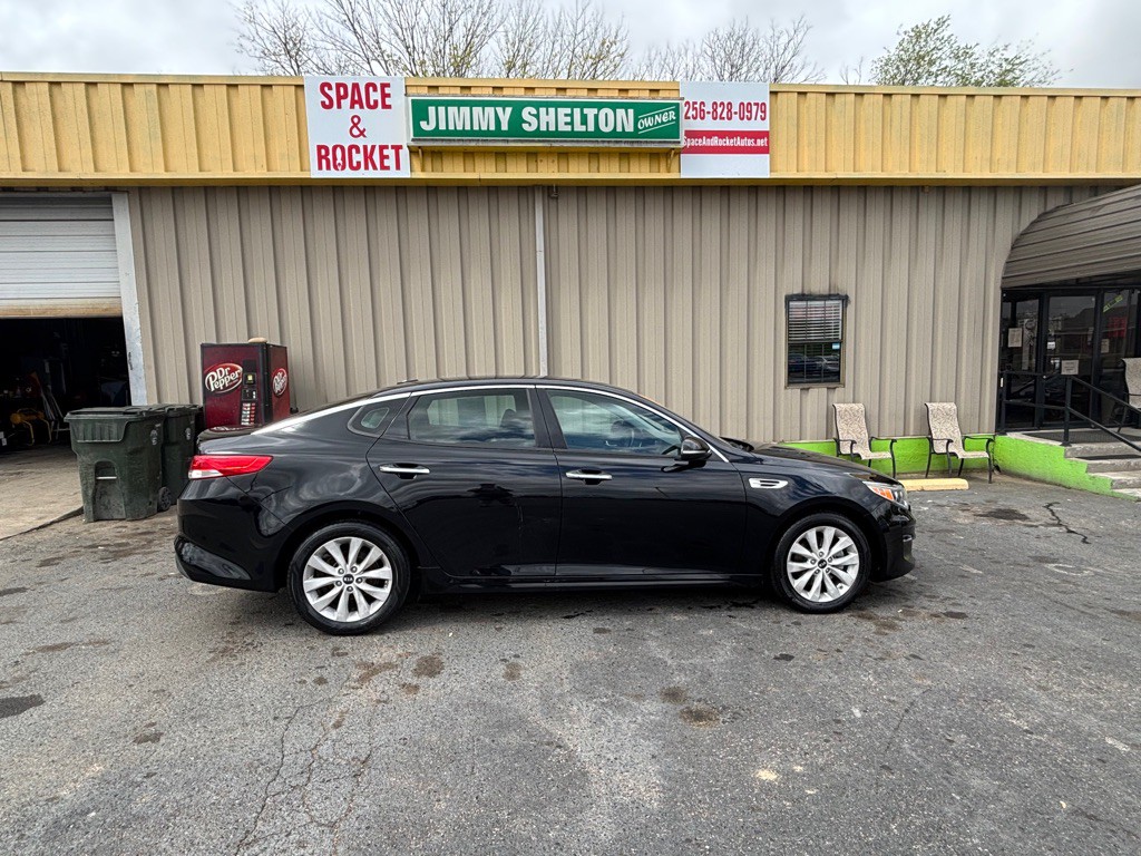 2016 Kia Optima Image 1