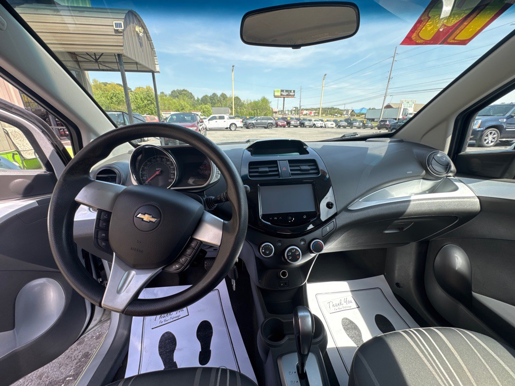 2014 Chevrolet Spark Image 5