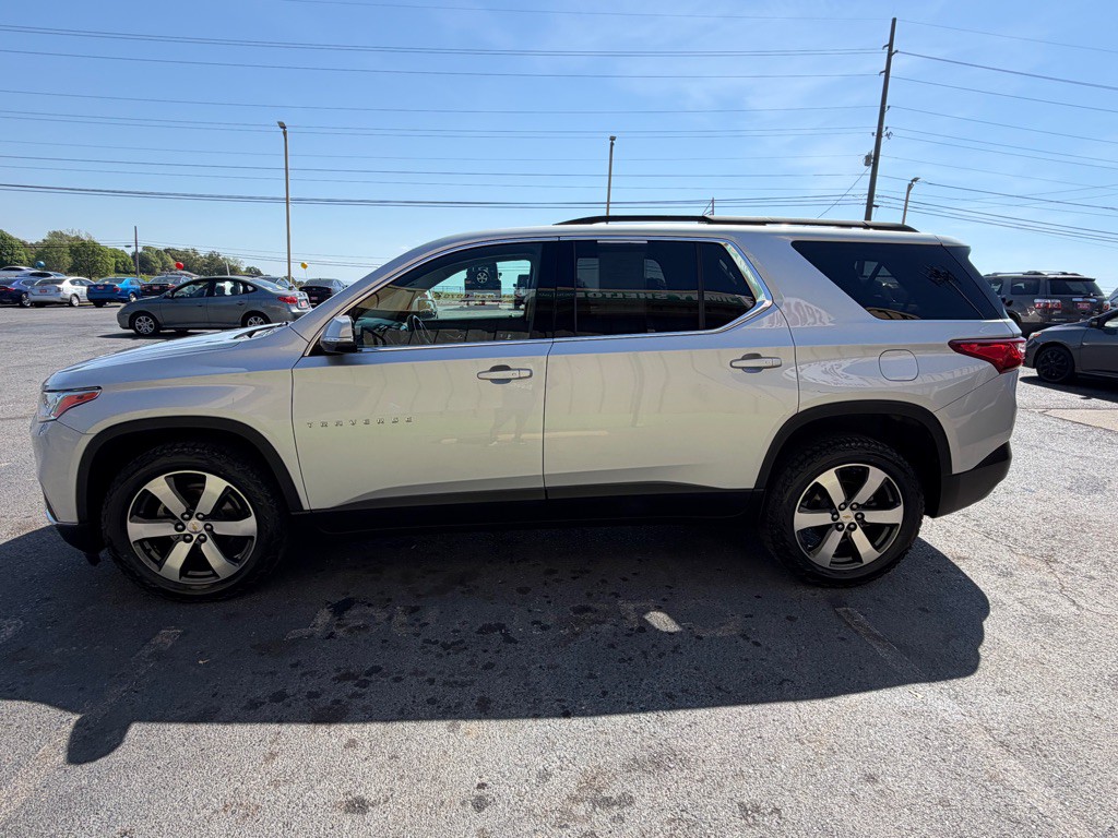 2020 Chevrolet Traverse Image 3