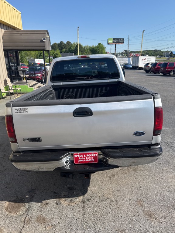 2001 Ford F-250 Image 4
