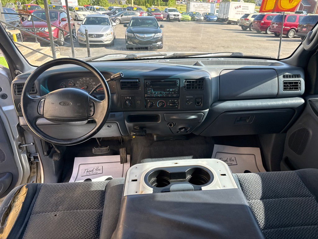 2001 Ford F-250 Image 7