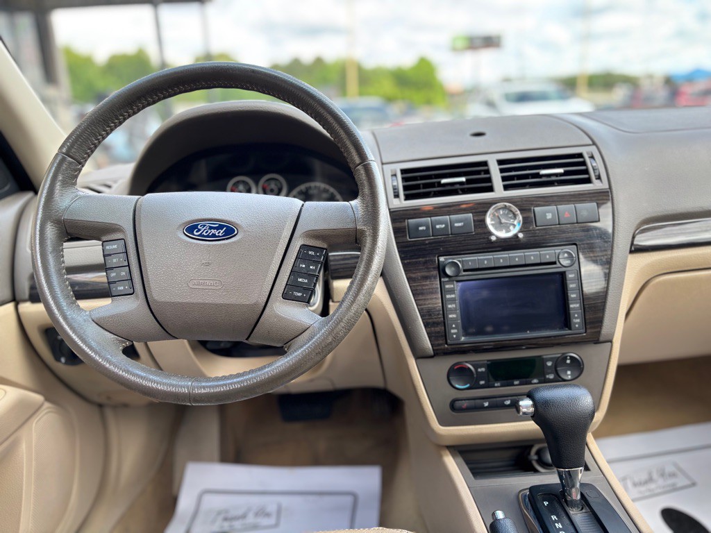2007 Ford Fusion Image 6
