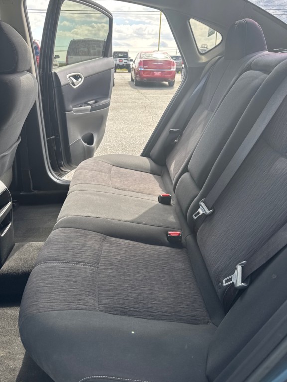 2014 Nissan Sentra Image 6