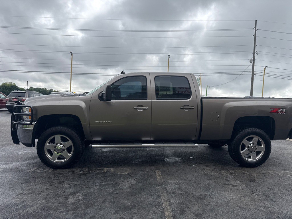 2012 Chevrolet Silverado 1500 Image 3