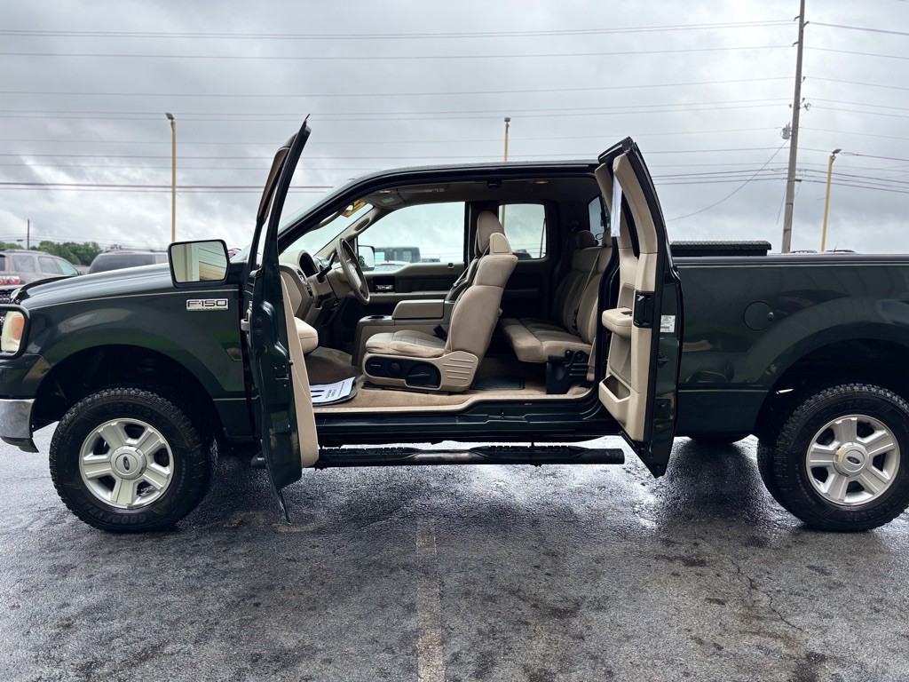 2004 Ford F-150 Image 3