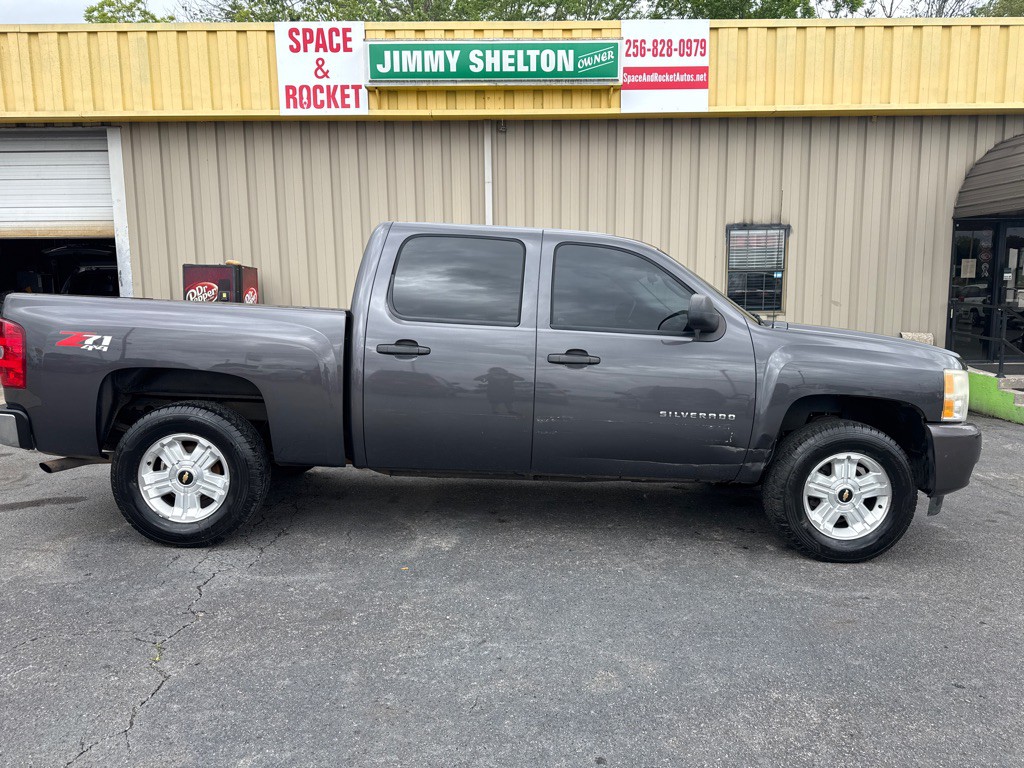 2010 Chevrolet Silverado 1500 Image 1
