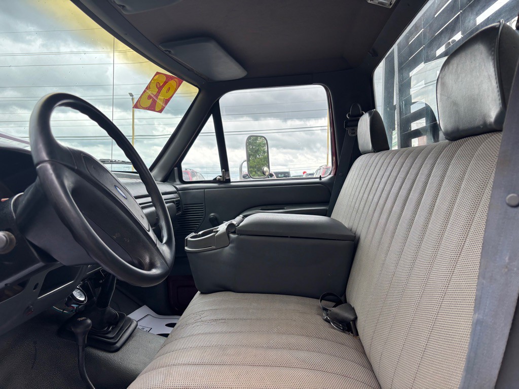 1993 Ford F-350 Image 5