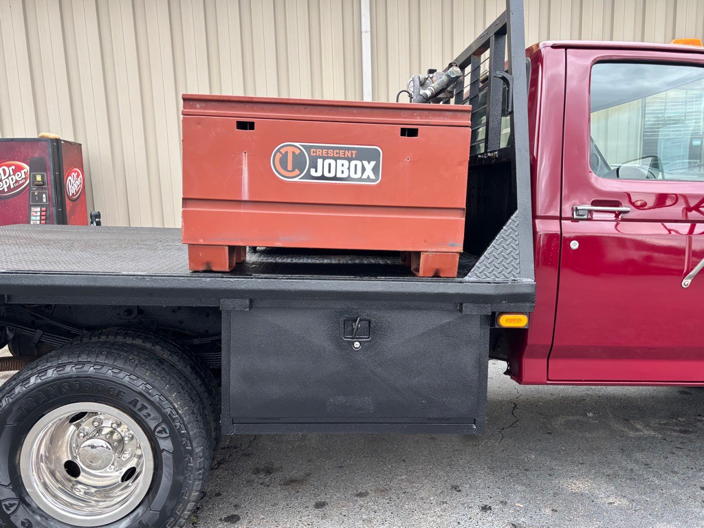 1993 Ford F-350 Image 11