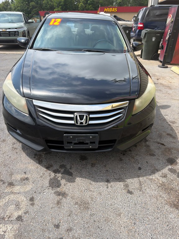 2012 Honda Accord Image 2
