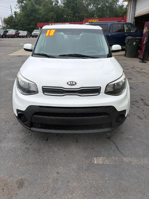 2018 Kia Soul Image 2