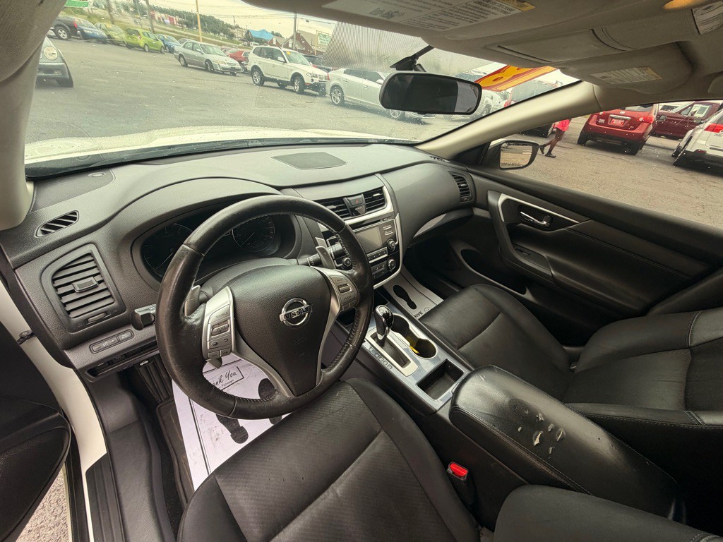 2018 Nissan Altima Image 5