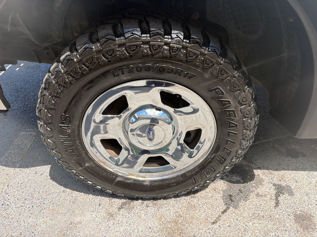 2005 Ford F-150 Image 6