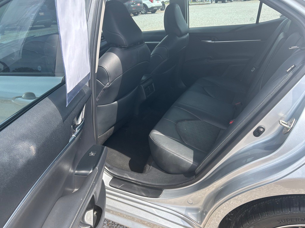 2019 Toyota Camry Image 15