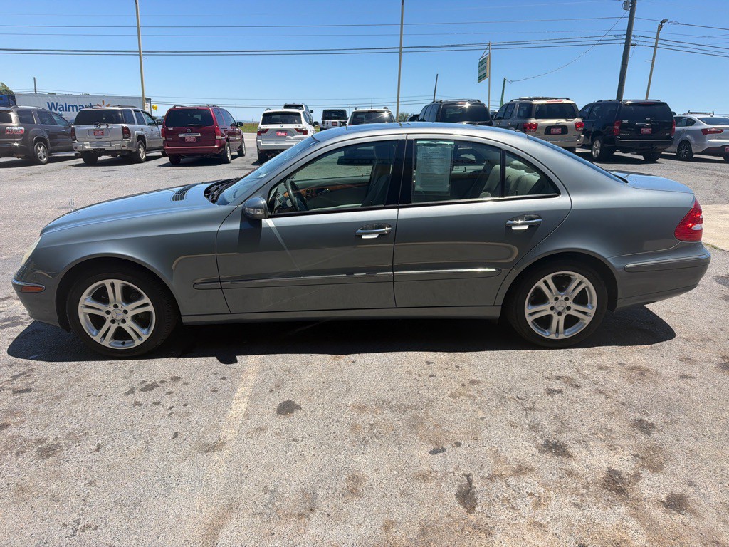 2006 Mercedes-Benz E-Class Image 3