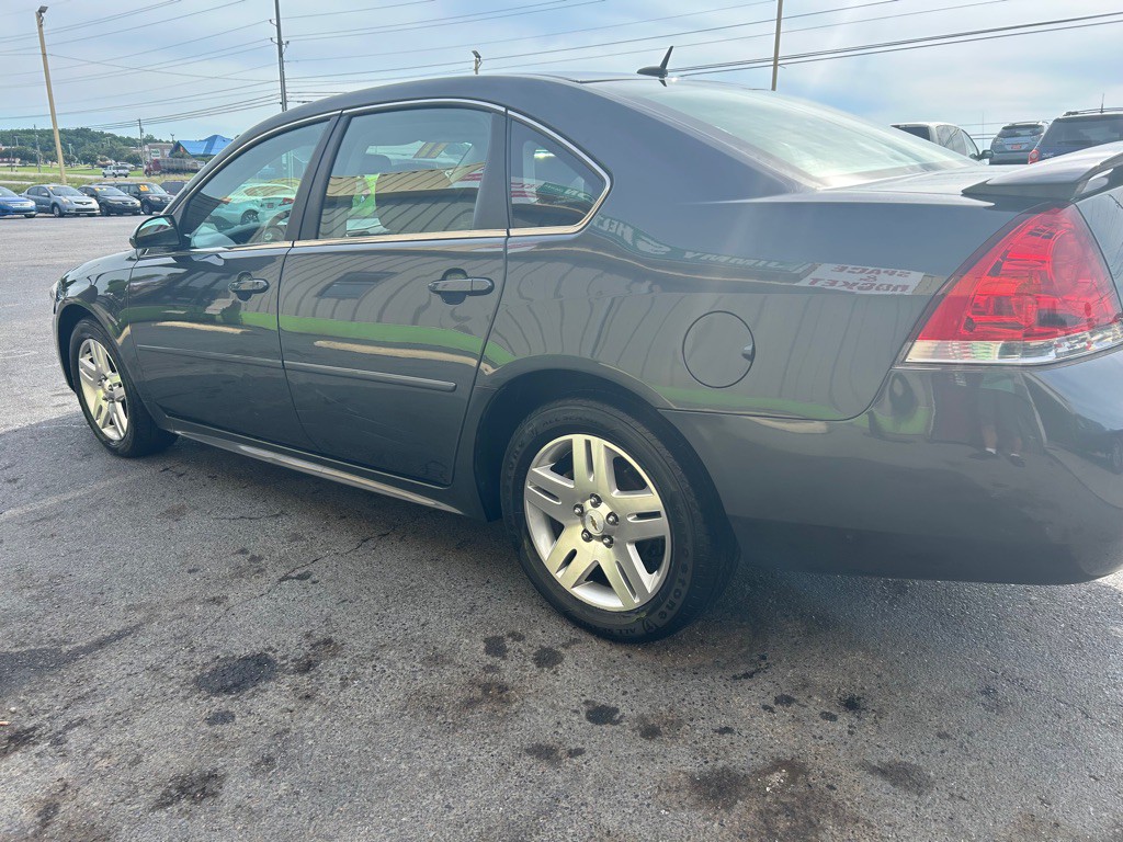 2011 Chevrolet Impala Image 7