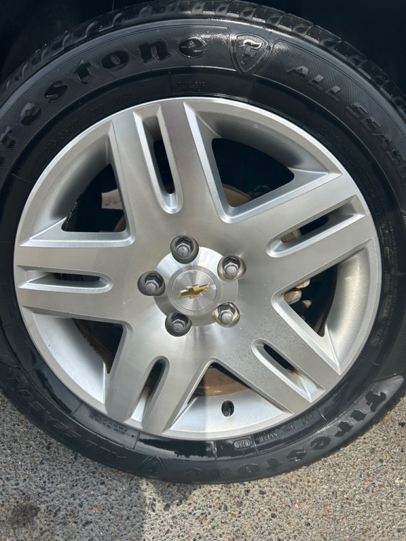 2011 Chevrolet Impala Image 12