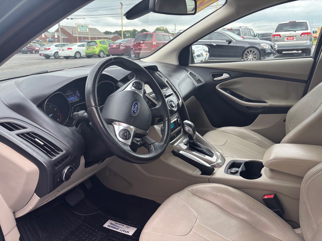 2012 Ford Focus Image 7