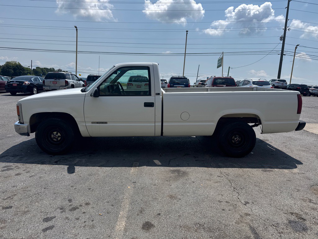 1997 GMC Sierra Image 3