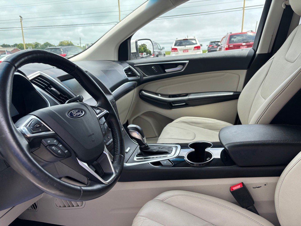 2015 Ford Edge Image 6