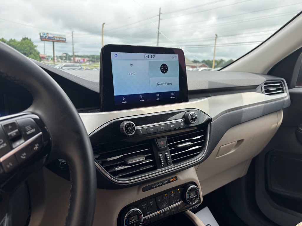 2021 Ford Escape Image 10