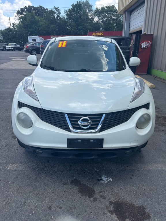 2011 Nissan Juke Image 2