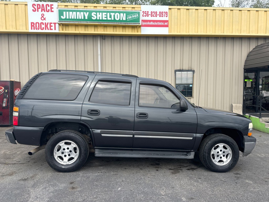 2005 Chevrolet Tahoe Image 1