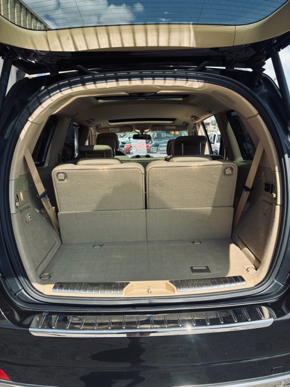 2011 Mercedes-Benz GL-Class Image 16