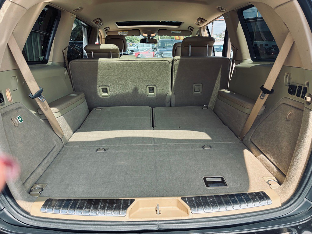 2011 Mercedes-Benz GL-Class Image 17