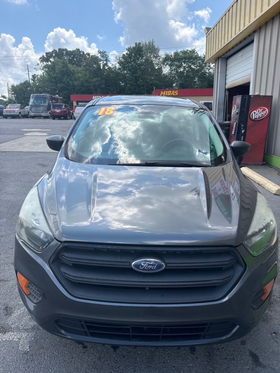 2018 Ford Escape Image 2