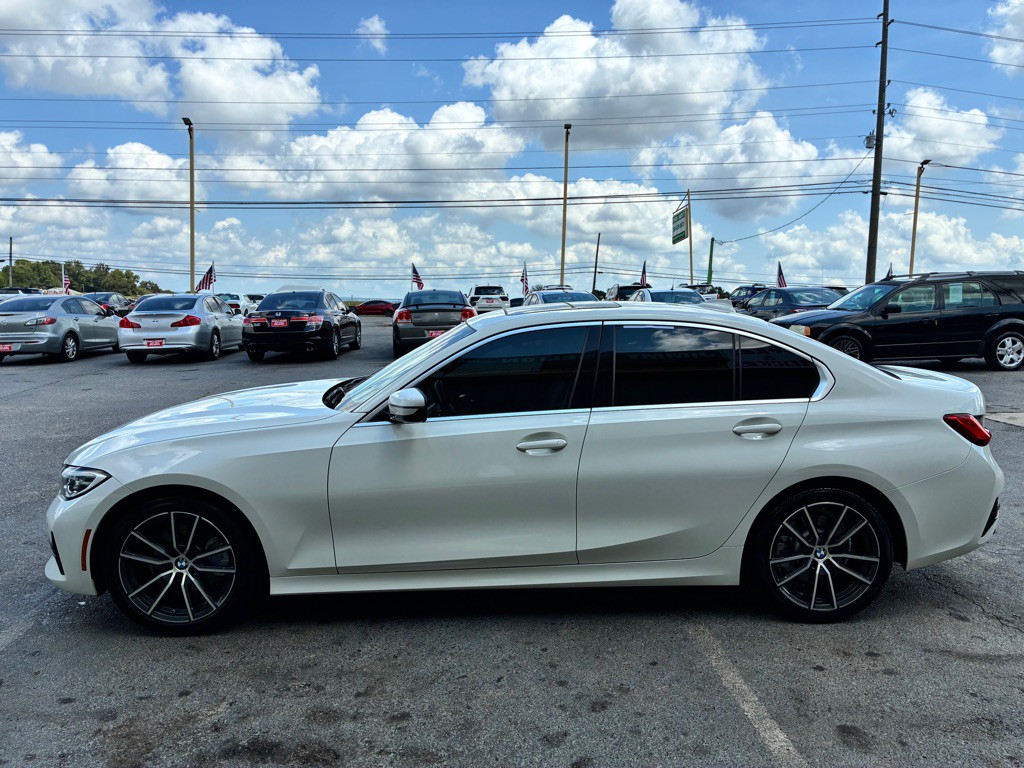 2019 BMW 3 Series Image 3