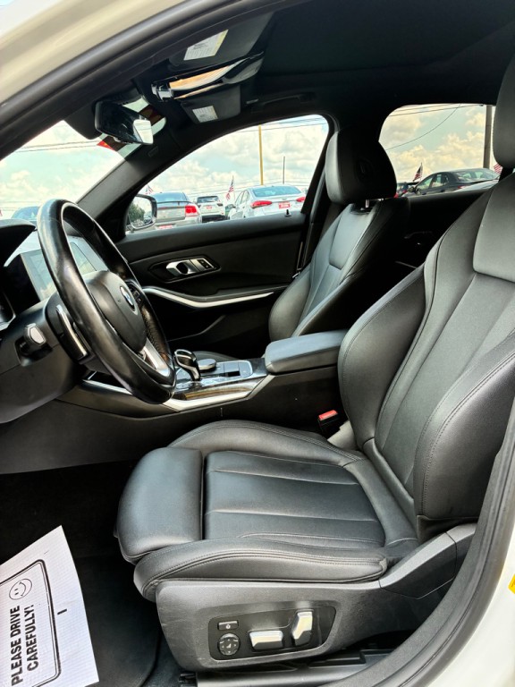 2019 BMW 3 Series Image 4